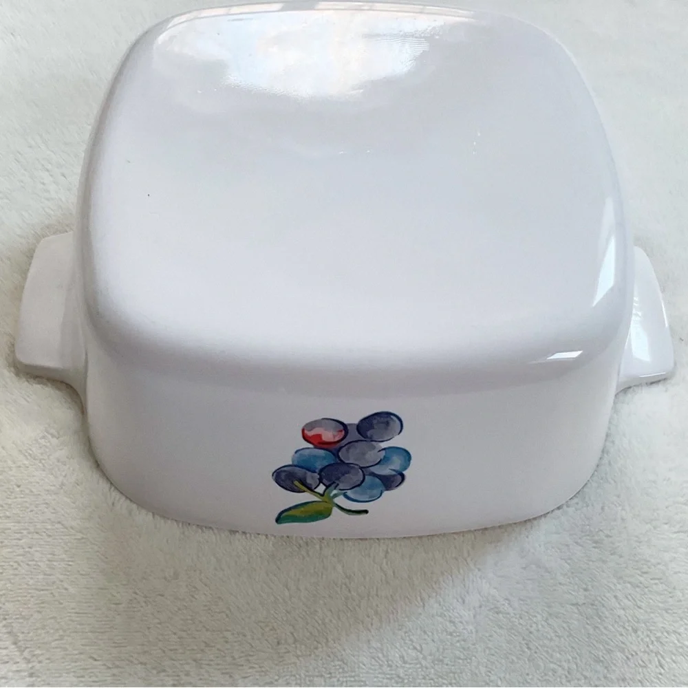 CorningWare Fruit Basket Grapes 1.5 Qt Square Casserole Dish Vintage 1970s